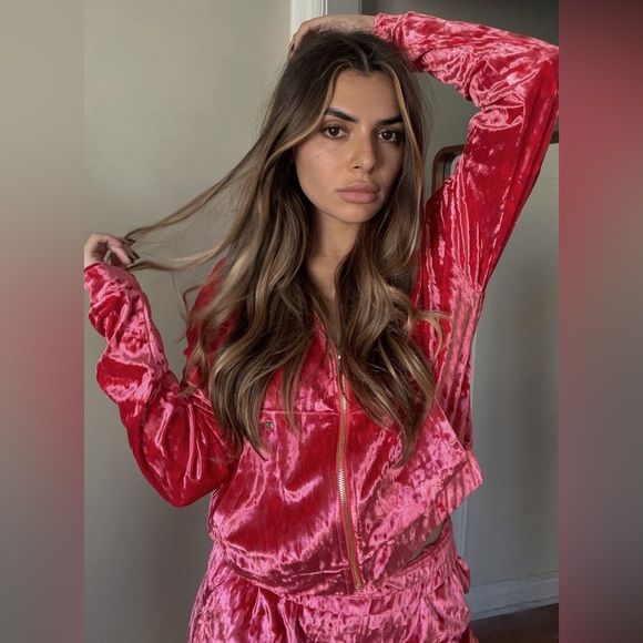 NWT Fabletics Crushed Velour Zip Up Hoodie/Strawberry Red/S(6) - Picture 5 of 5